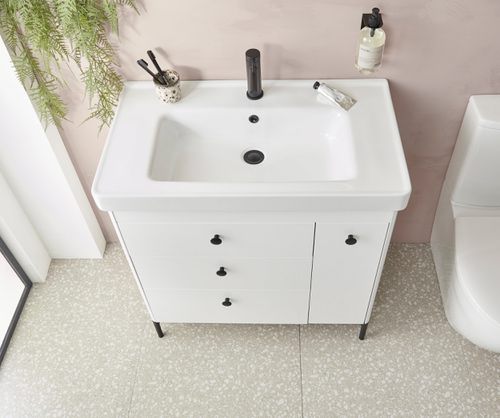 Fairmont-800-White-Basin-Lifestyle-copy Fairmont-Gloss-White