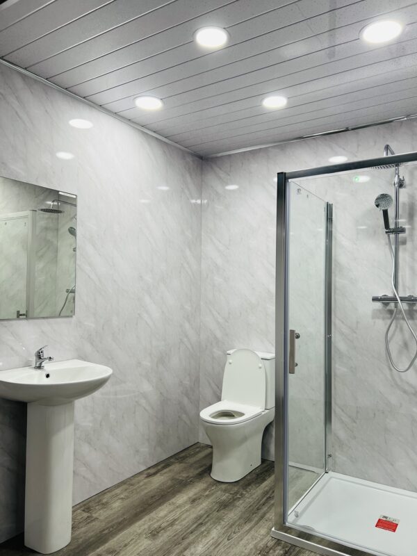 Gold Marble Budget Bathroom Display - Image 3